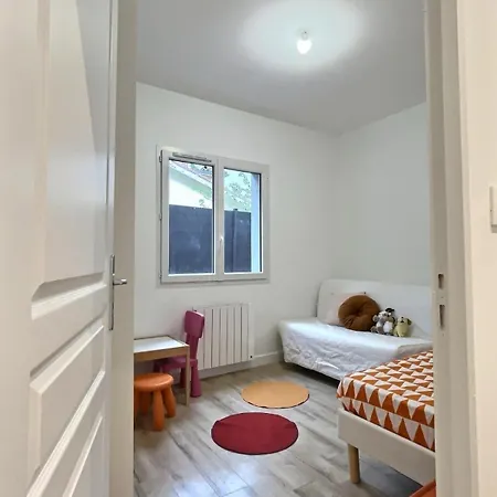 Maison Renovee 12 Pers 15Mn De Lyon,35Mn Eurexpo Brindas Exterior foto